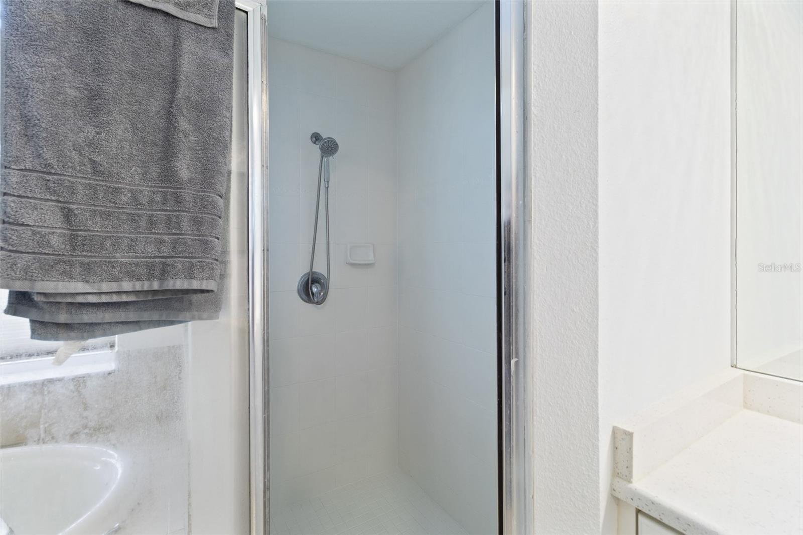 109 DOUGLAS ST, HOMOSASSA, FL, 34446