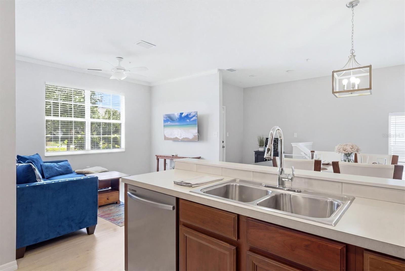 3825 PARKRIDGE CIR #1-202, SARASOTA, FL, 34243