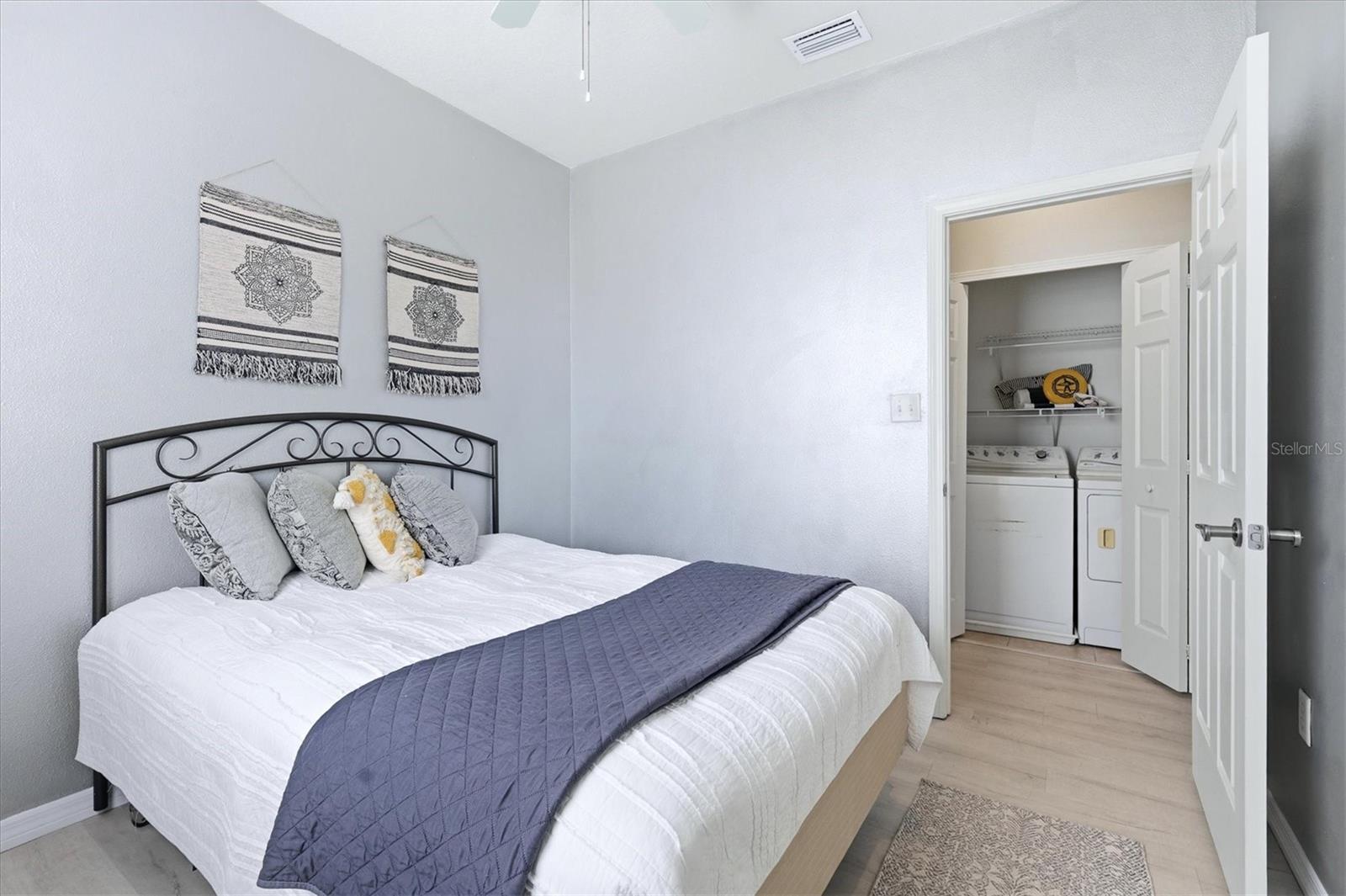 3825 PARKRIDGE CIR #1-202, SARASOTA, FL, 34243