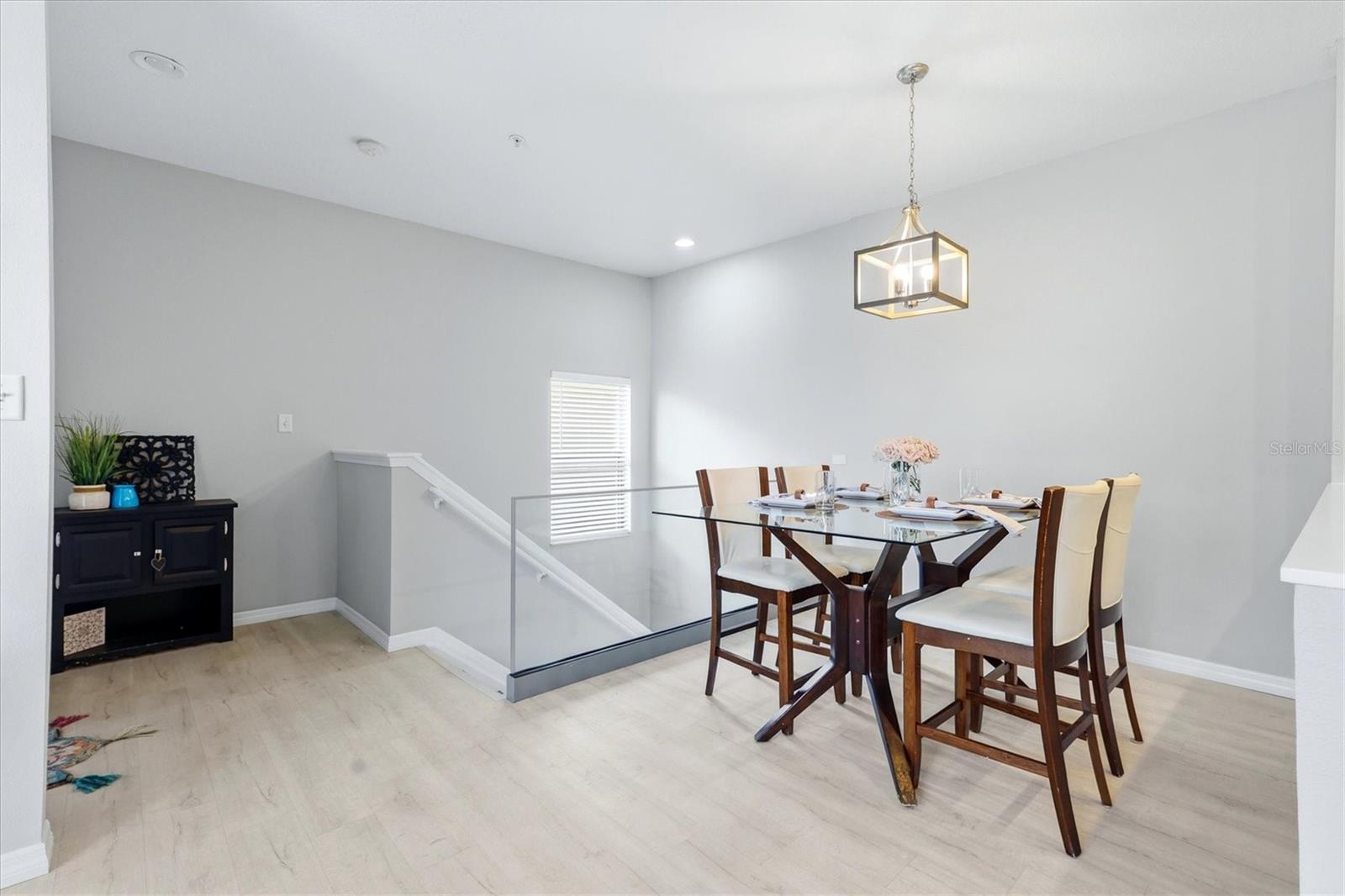 3825 PARKRIDGE CIR #1-202, SARASOTA, FL, 34243