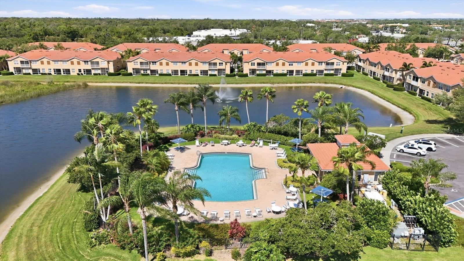 3825 PARKRIDGE CIR #1-202, SARASOTA, FL, 34243