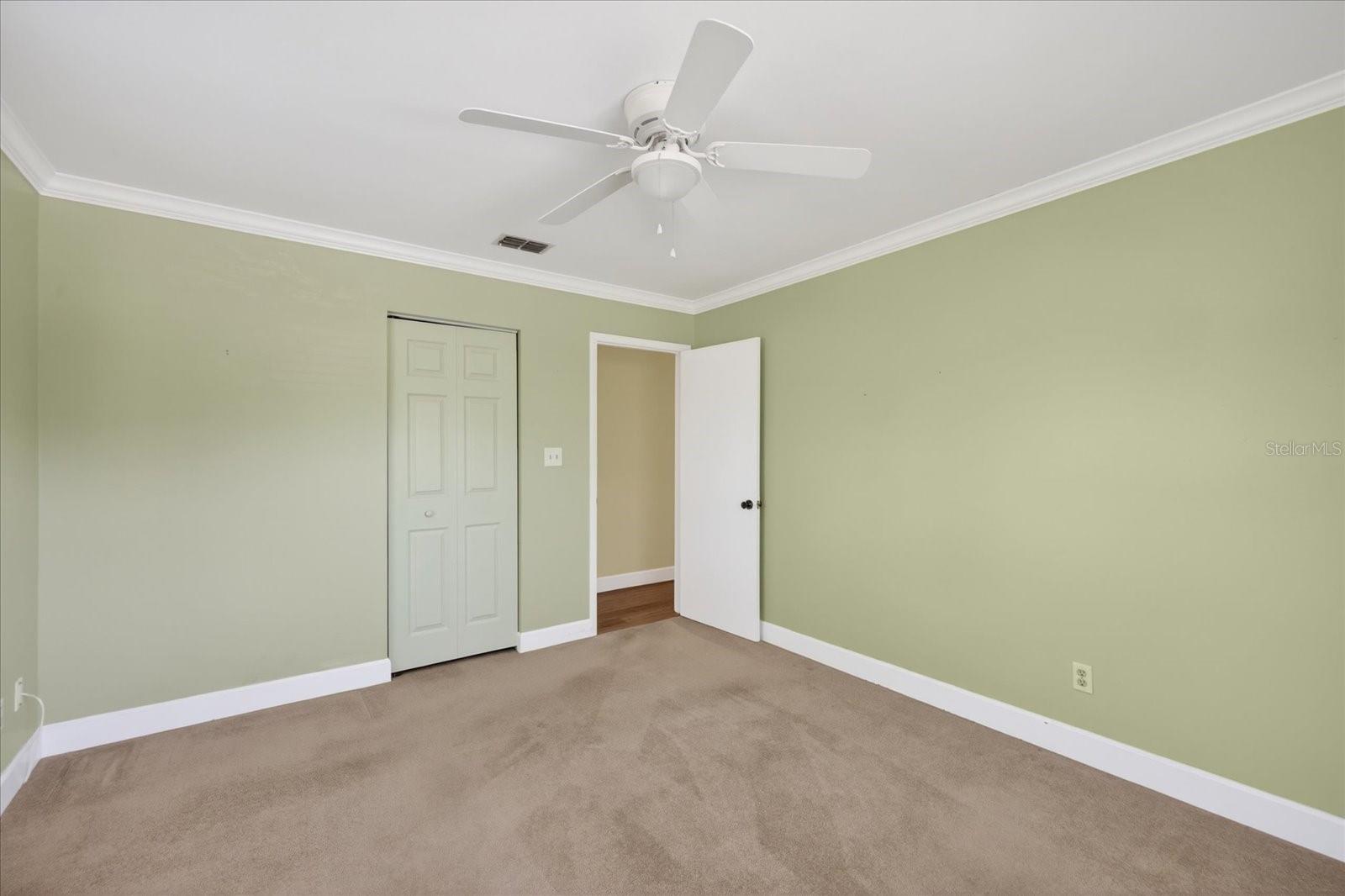1005 BEAVER DR, TARPON SPRINGS, FL, 34689