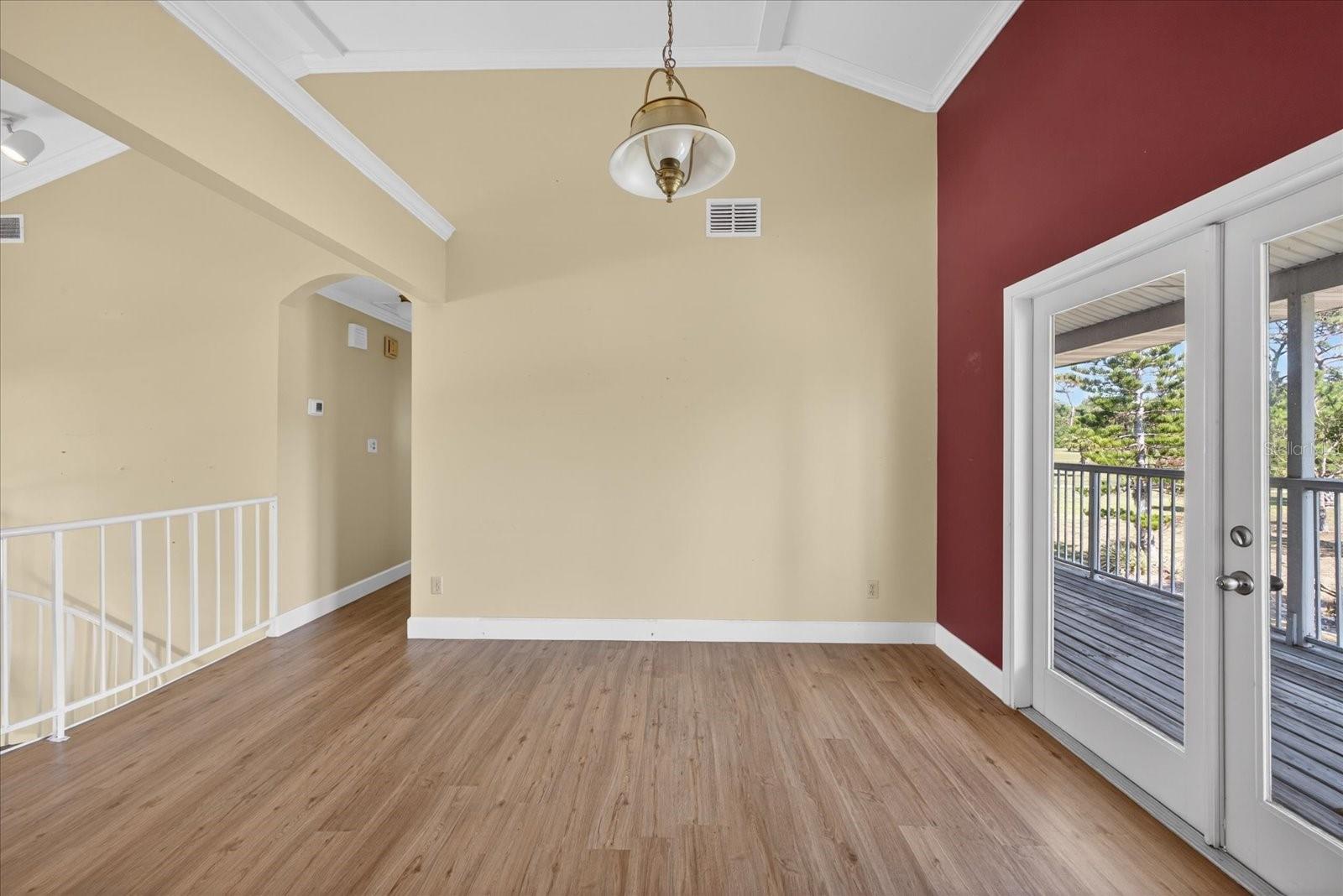 1005 BEAVER DR, TARPON SPRINGS, FL, 34689