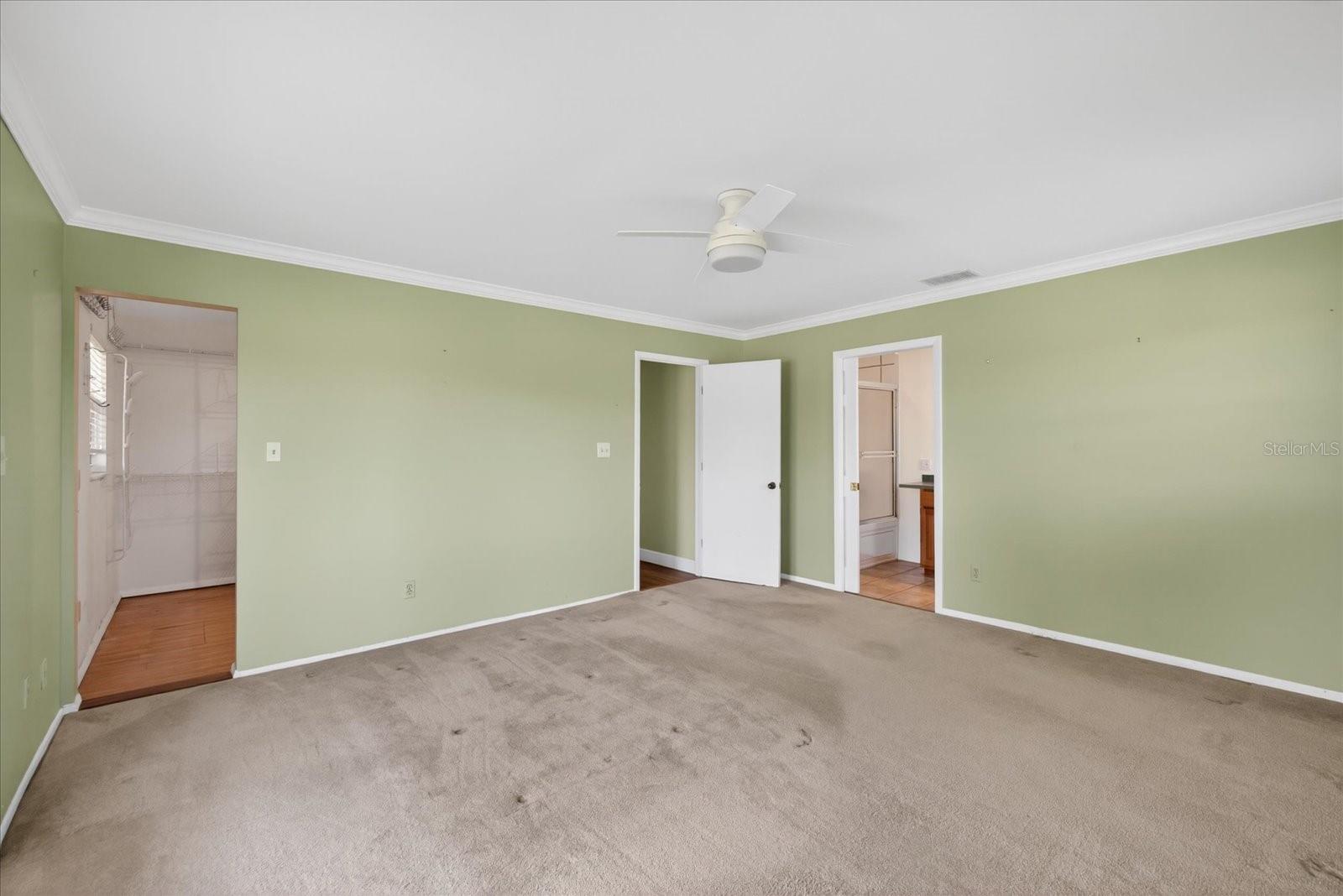 1005 BEAVER DR, TARPON SPRINGS, FL, 34689