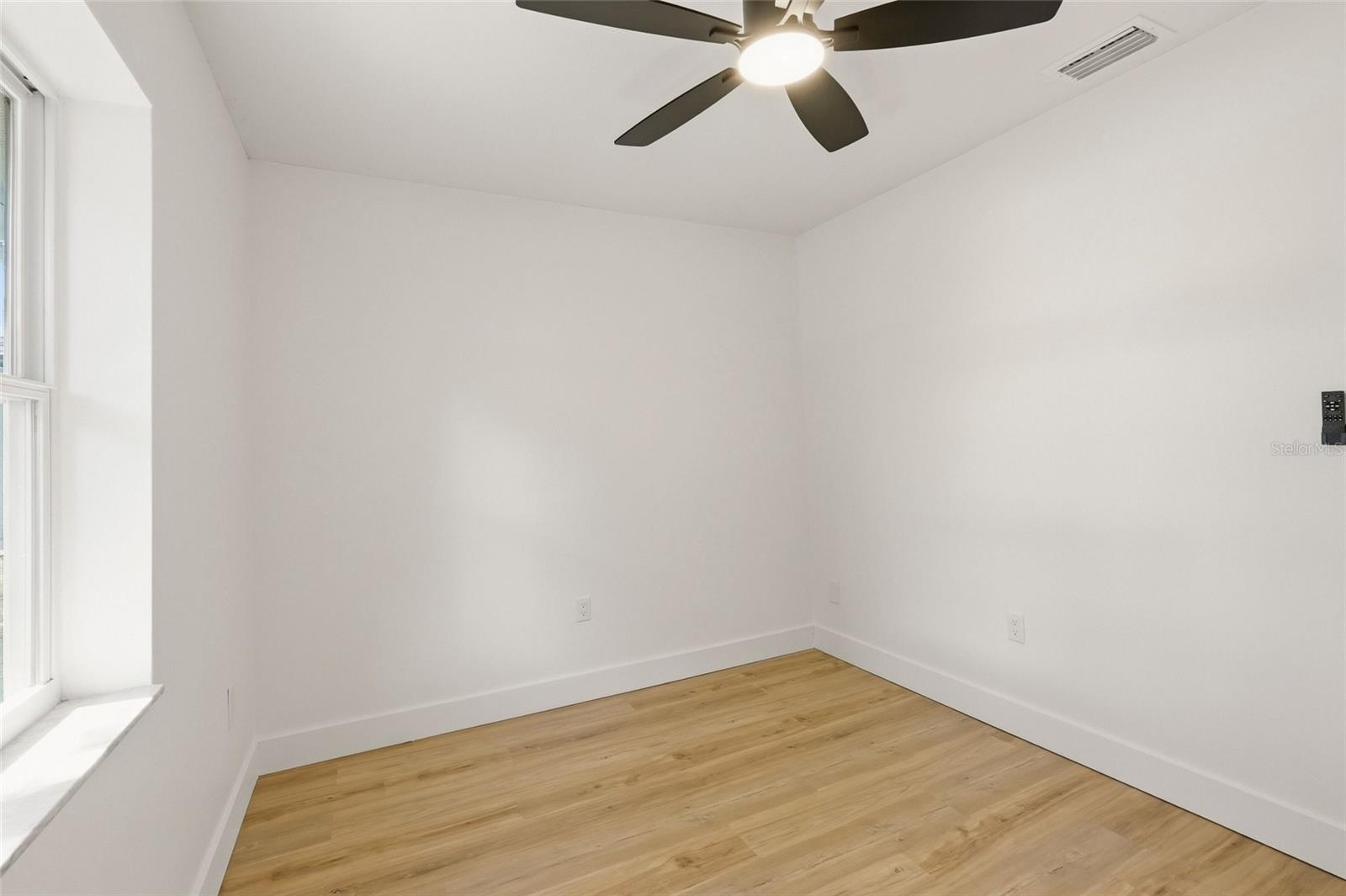 239 MYRTLE CT, PALM HARBOR, FL, 34683