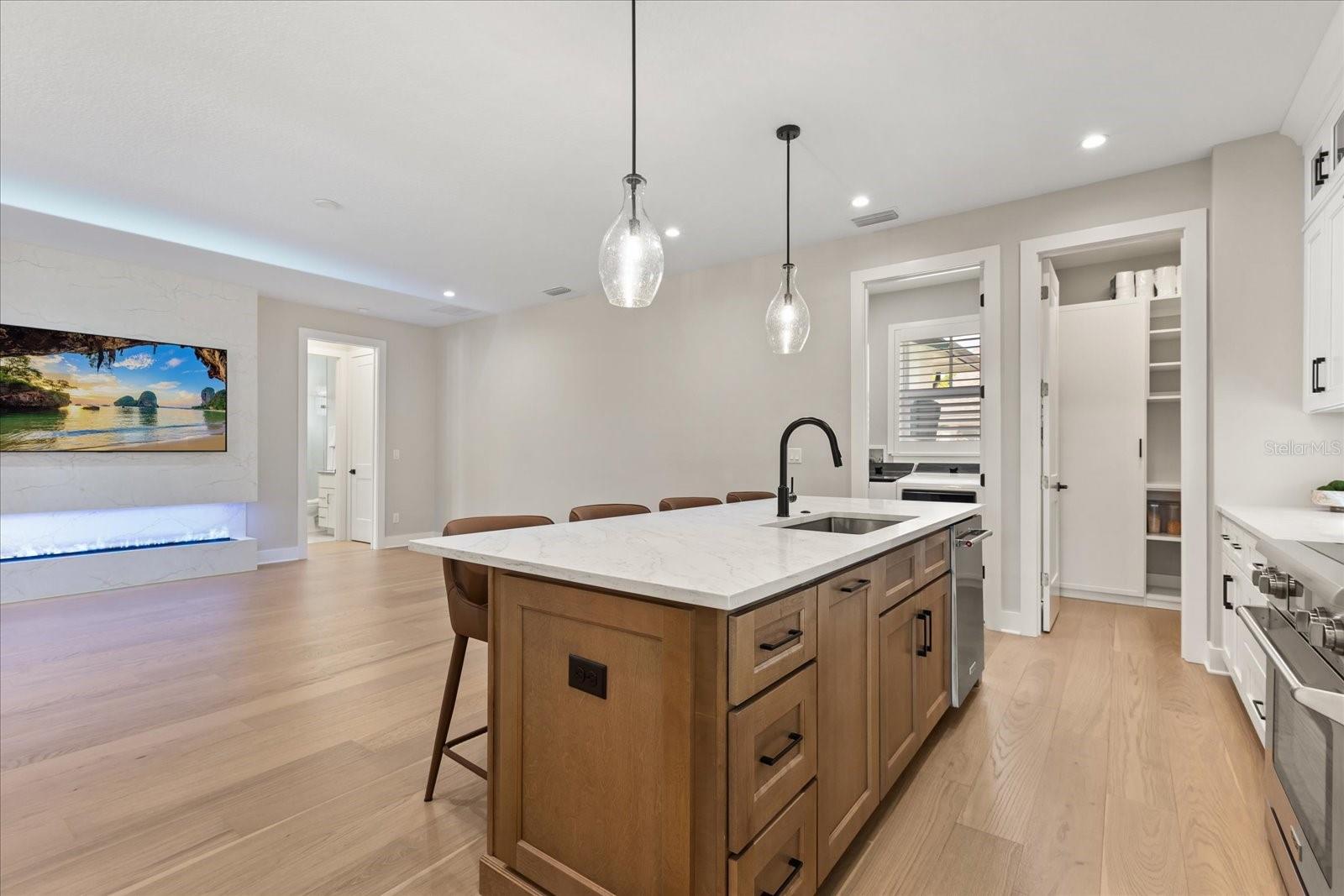 1077 MINNESOTA AVE, WINTER PARK, FL, 32789