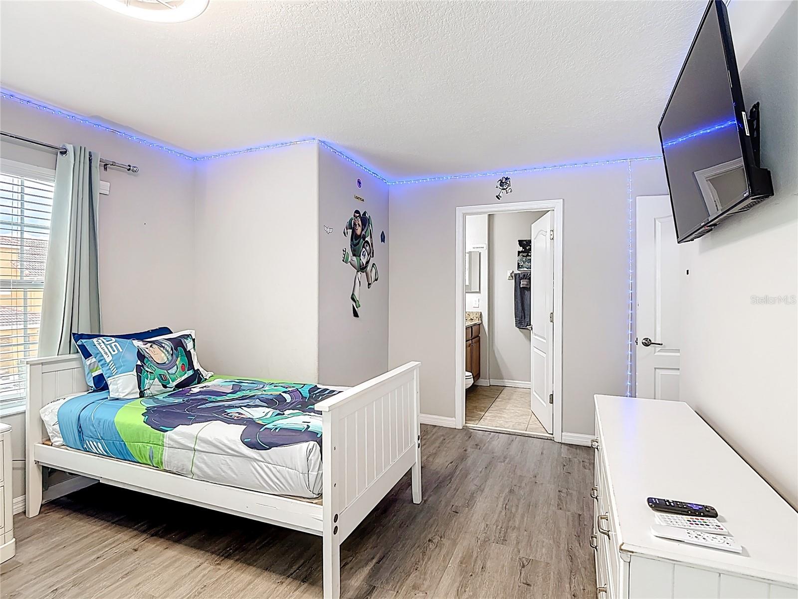 8951 CALIFORNIA PALM RD, KISSIMMEE, FL, 34747
