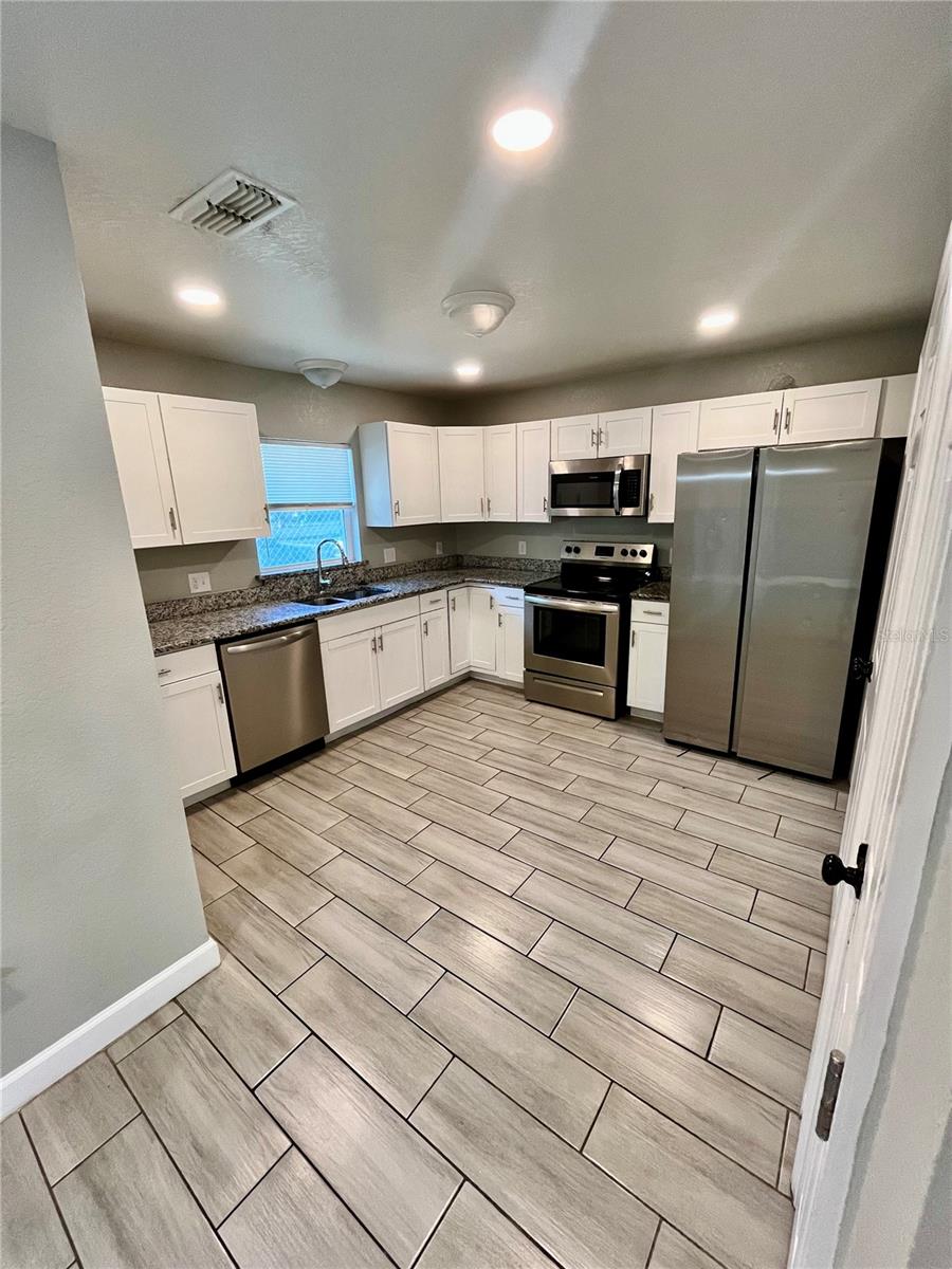 1705 3RD ST NW #A, WINTER HAVEN, FL, 33881