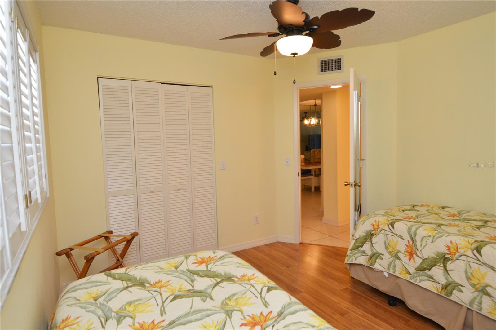 18650 GULF BLVD #305, INDIAN SHORES, FL, 33785