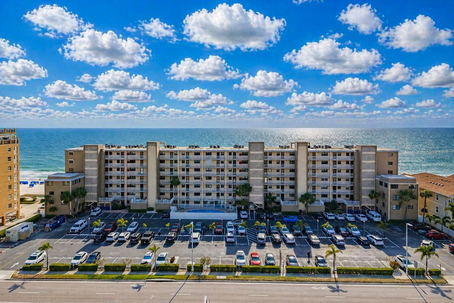 18650 GULF BLVD #305, INDIAN SHORES, FL, 33785