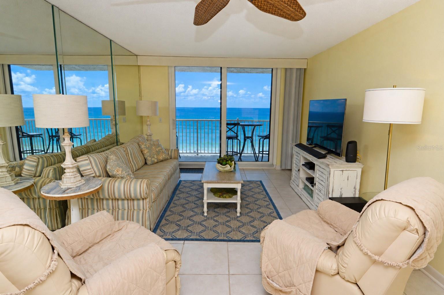 18650 GULF BLVD #305, INDIAN SHORES, FL, 33785