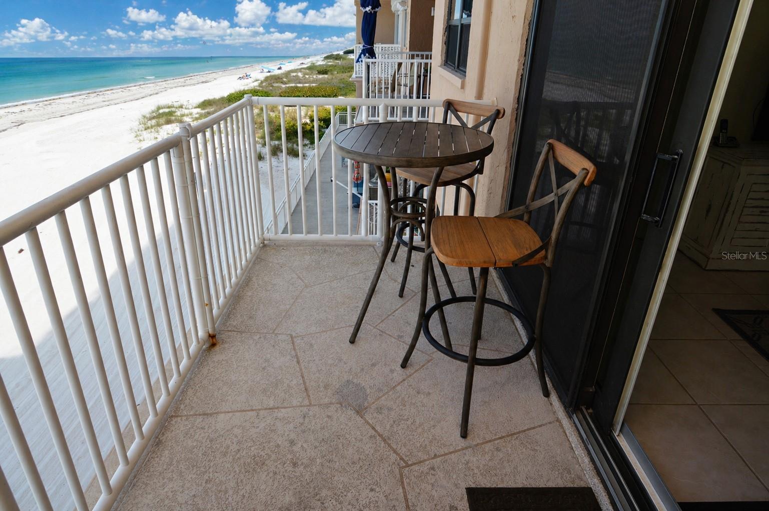 18650 GULF BLVD #305, INDIAN SHORES, FL, 33785