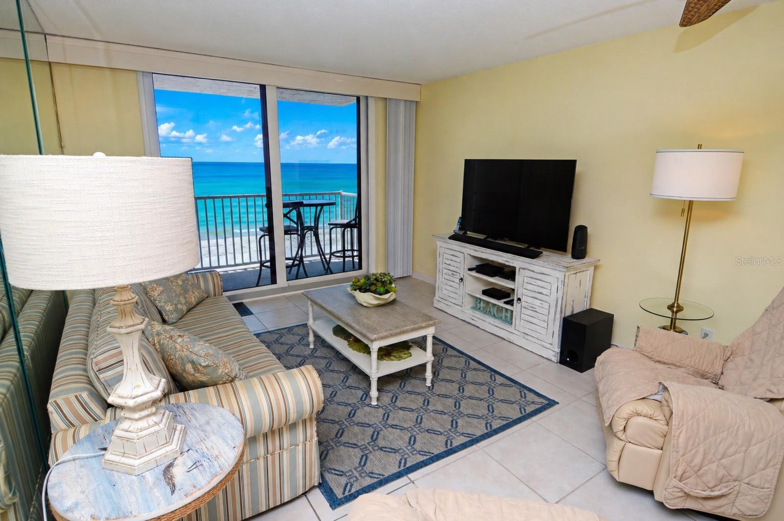 18650 GULF BLVD #305, INDIAN SHORES, FL, 33785