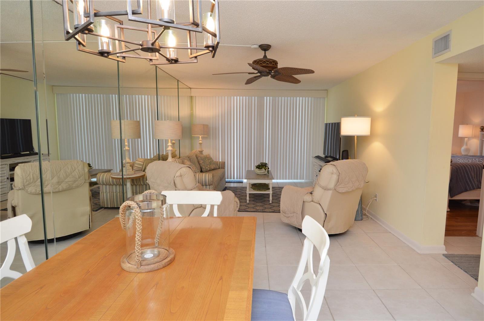 18650 GULF BLVD #305, INDIAN SHORES, FL, 33785