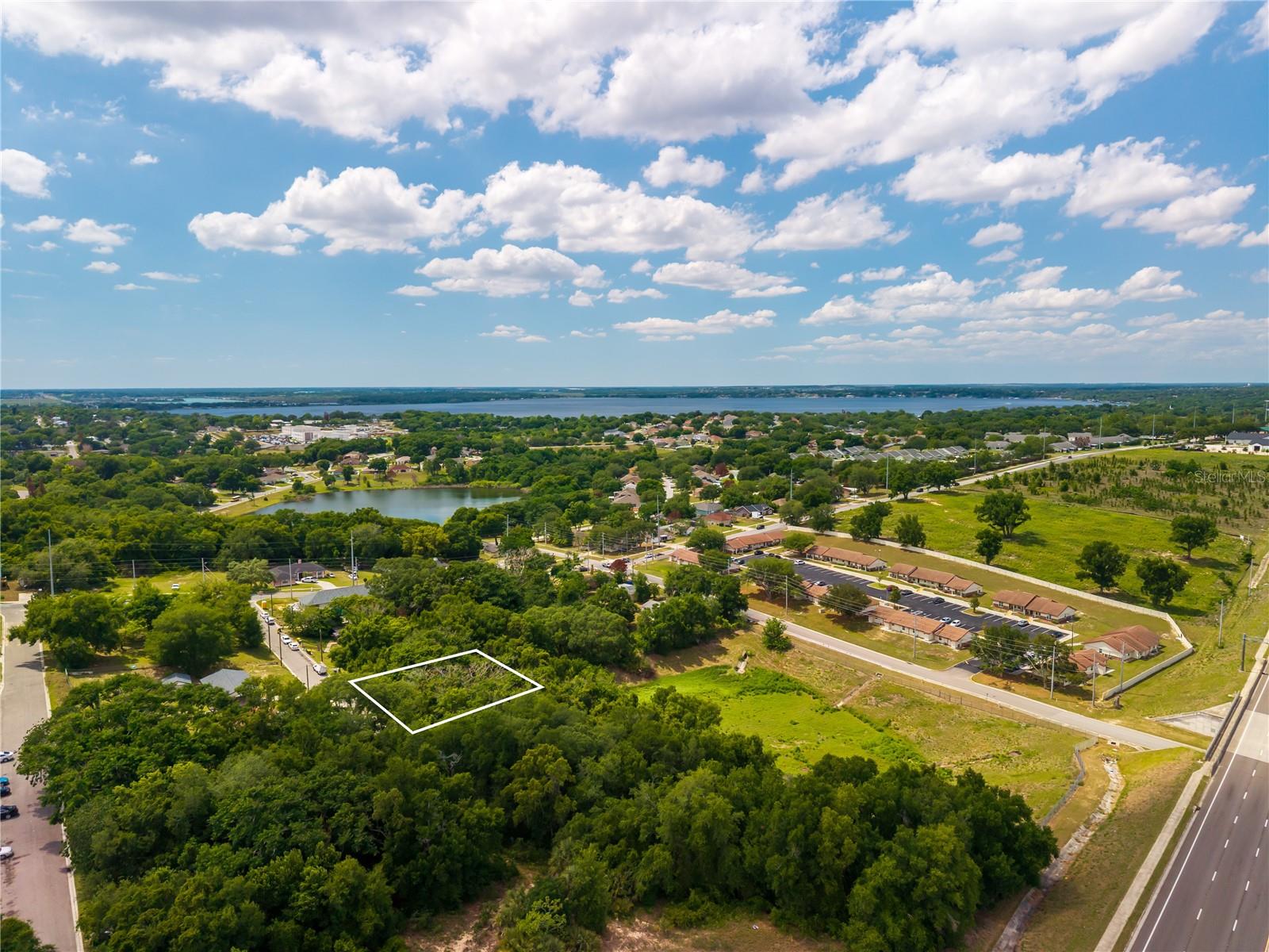 E MINNEOLA AVE, CLERMONT, FL, 34711