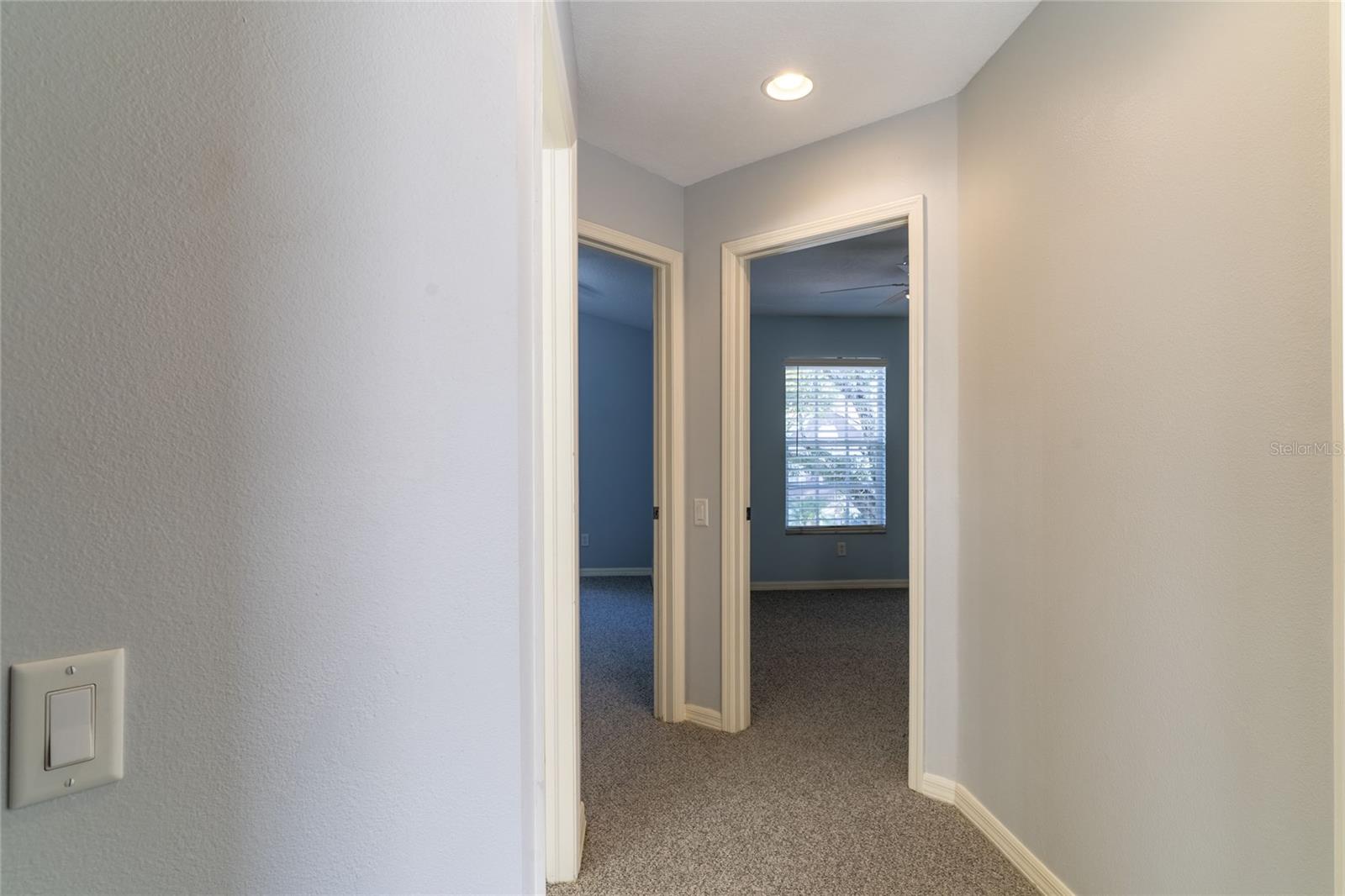 9406 OAK MEADOW CT, TAMPA, FL, 33647
