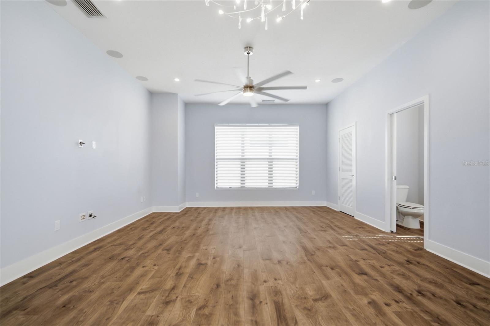 4810 W MCELROY AVE #7, TAMPA, FL, 33611