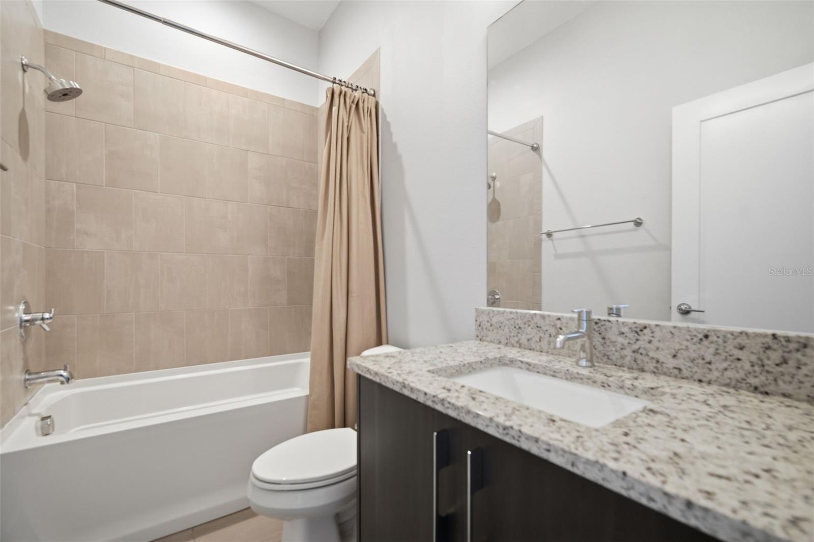 4810 W MCELROY AVE #7, TAMPA, FL, 33611