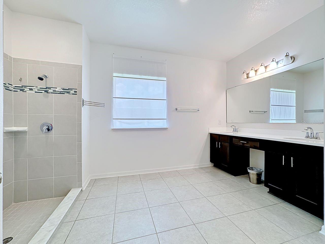 12404 BRICK COBBLESTONE DR, RIVERVIEW, FL, 33579