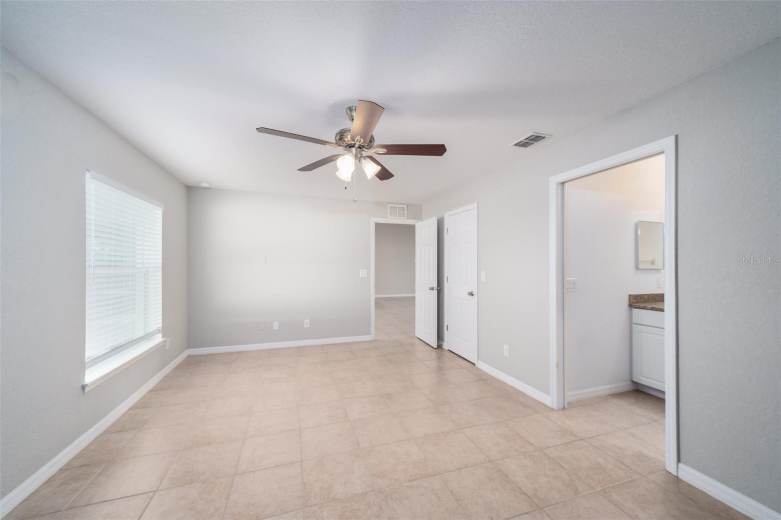 11200 CHALET AVE, ENGLEWOOD, FL, 34224