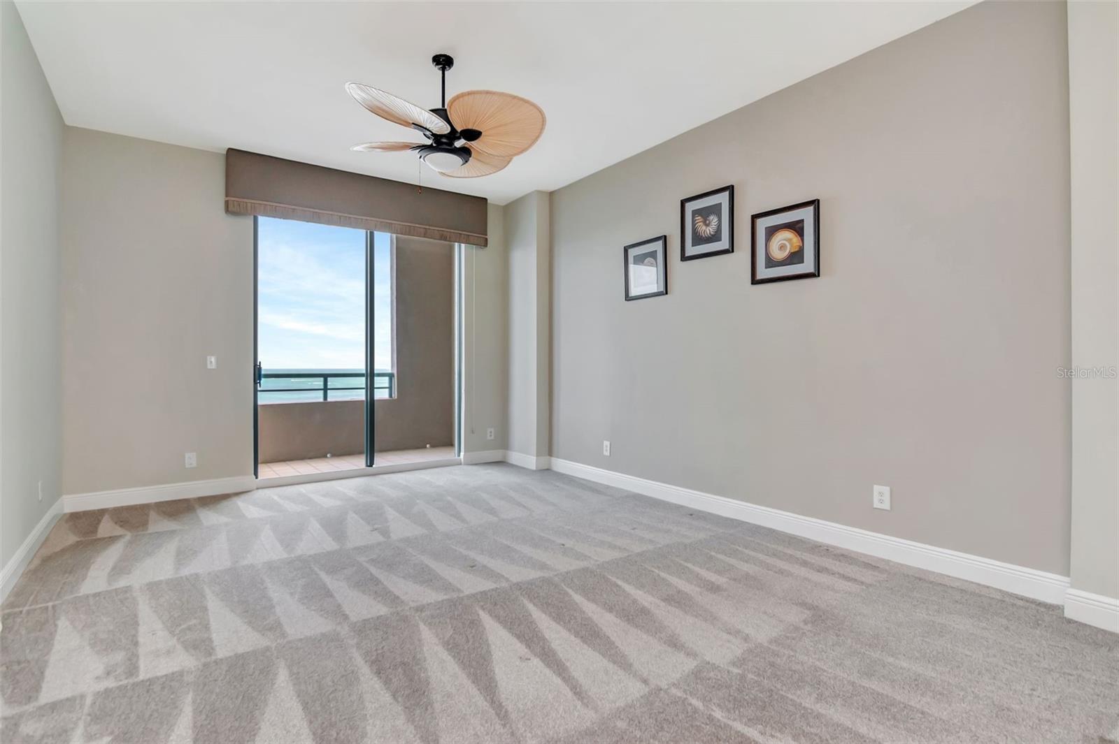 1560 GULF BLVD #4, CLEARWATER BEACH, FL, 33767