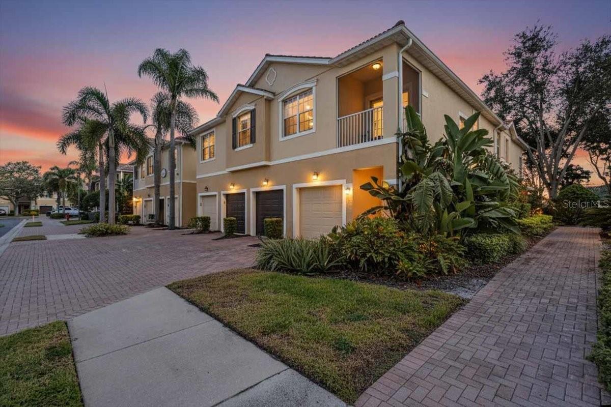 8106 MOONSTONE DR #17-204, SARASOTA, FL, 34233