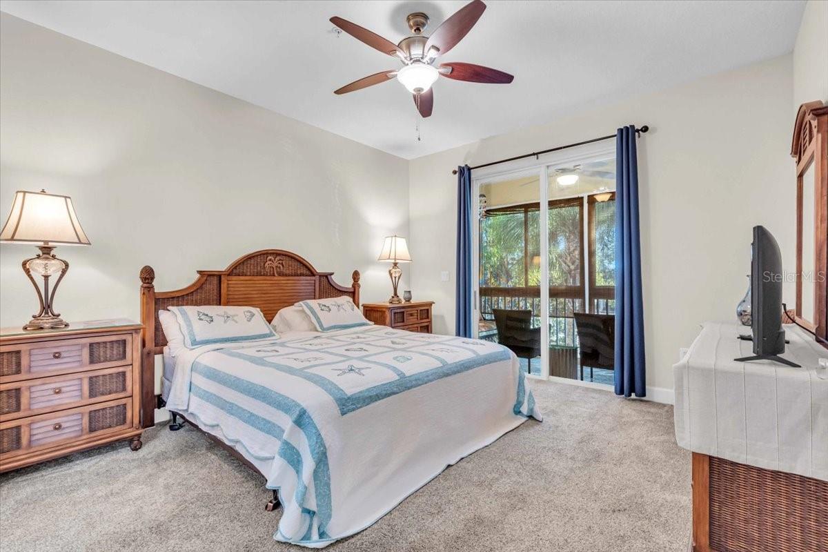 8106 MOONSTONE DR #17-204, SARASOTA, FL, 34233