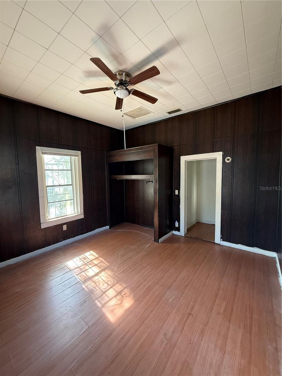 1209 E DR MARTIN LUTHER KING JR BLVD, TAMPA, FL, 33603