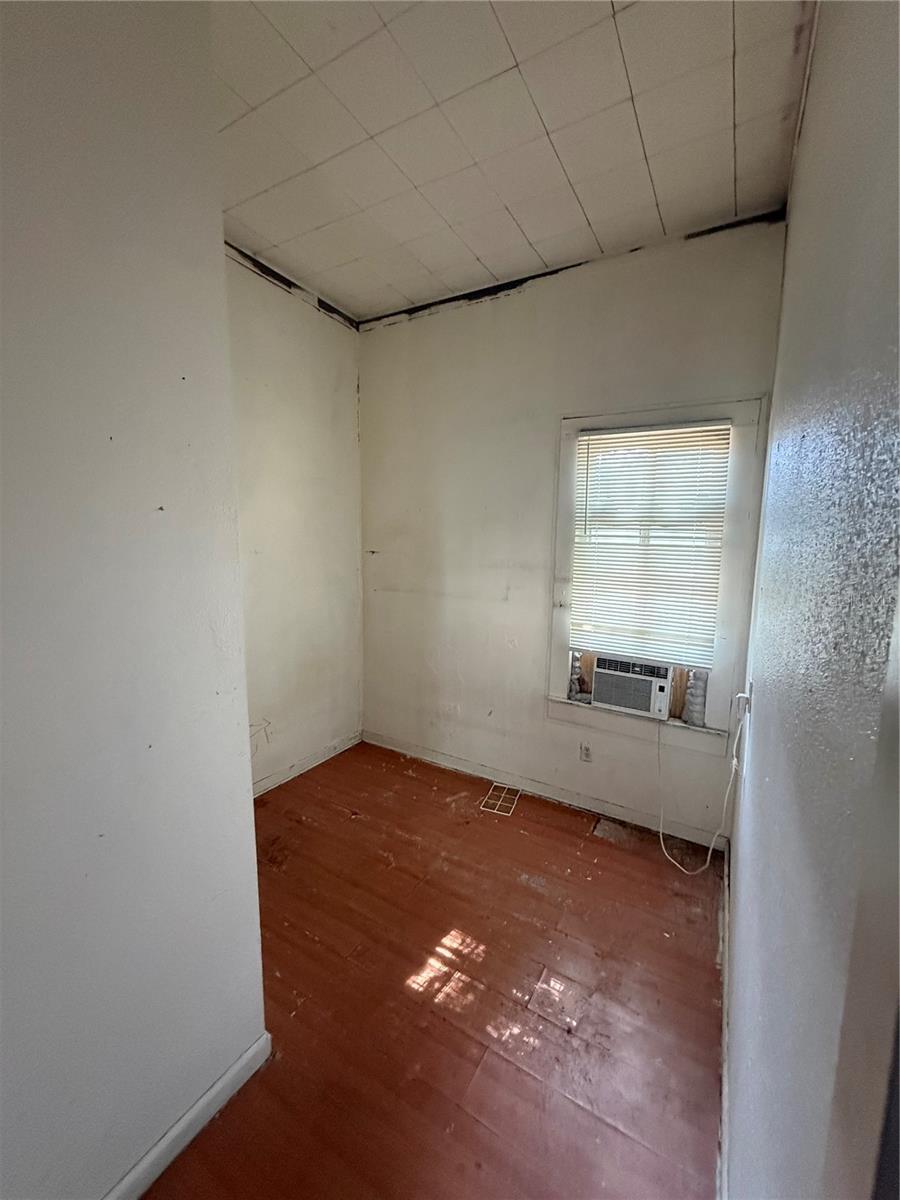 1209 E DR MARTIN LUTHER KING JR BLVD, TAMPA, FL, 33603