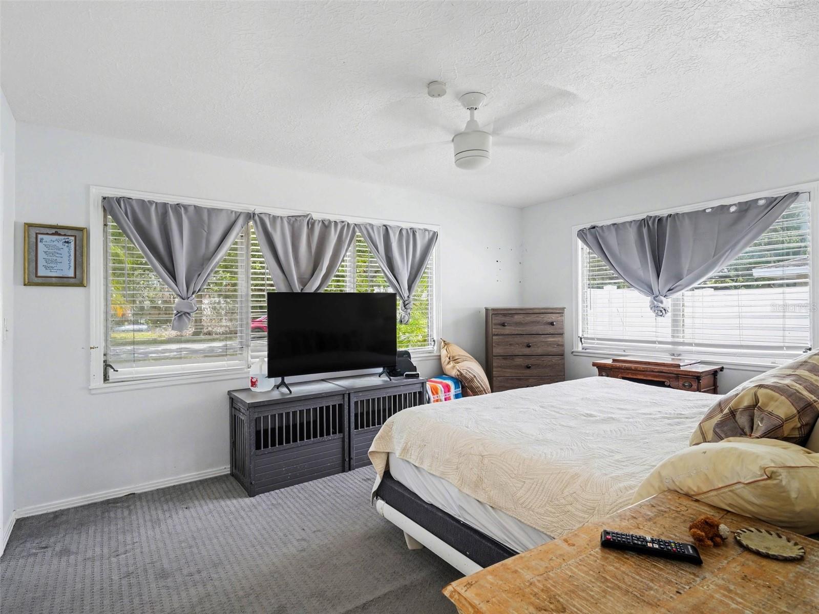 4304 MIDLAND RD, SARASOTA, FL, 34231