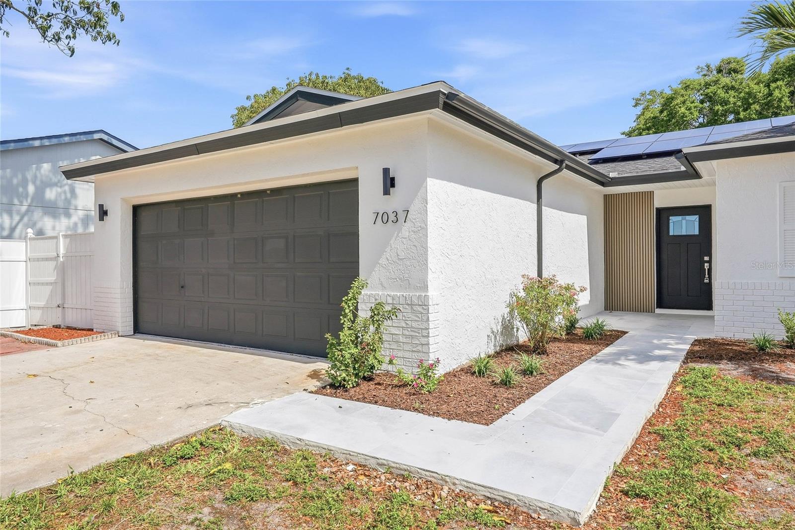 7037 124TH TER, LARGO, FL, 33773