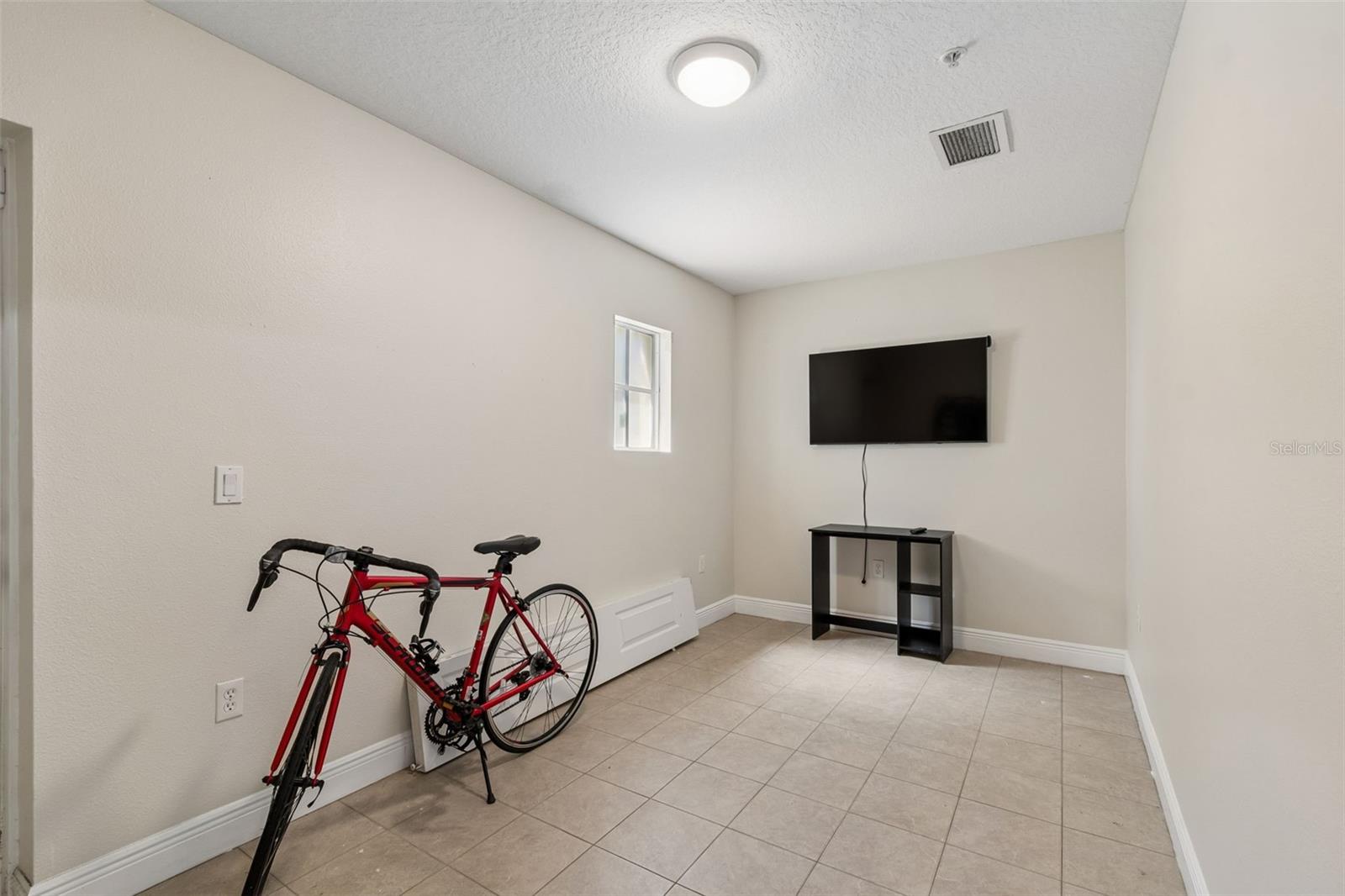 650 SIREN WIND LN, CLEARWATER, FL, 33756