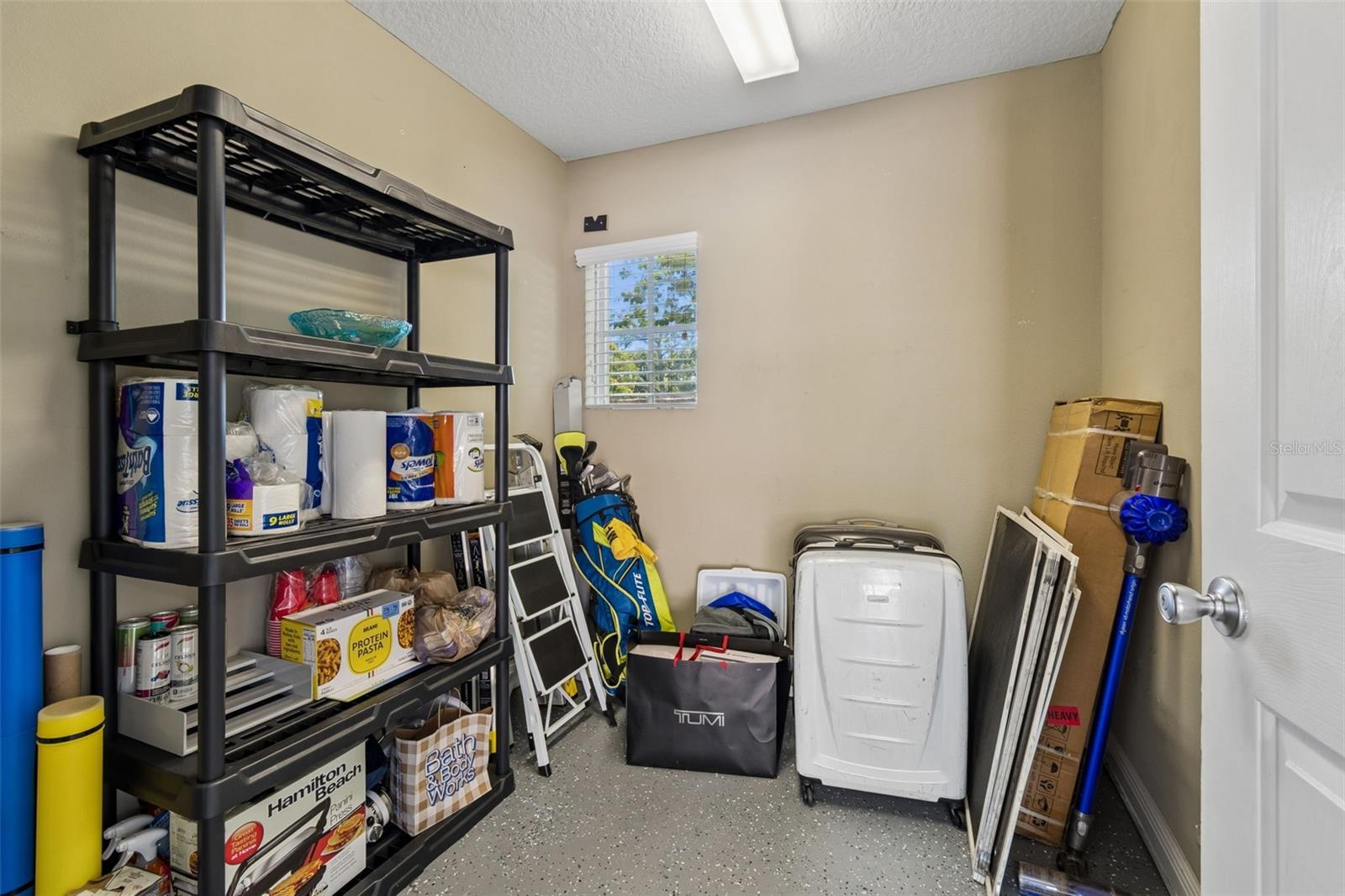 650 SIREN WIND LN, CLEARWATER, FL, 33756