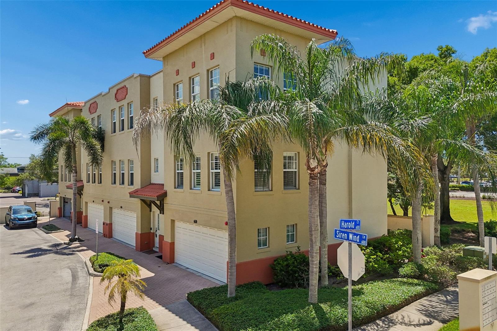 650 SIREN WIND LN, CLEARWATER, FL, 33756