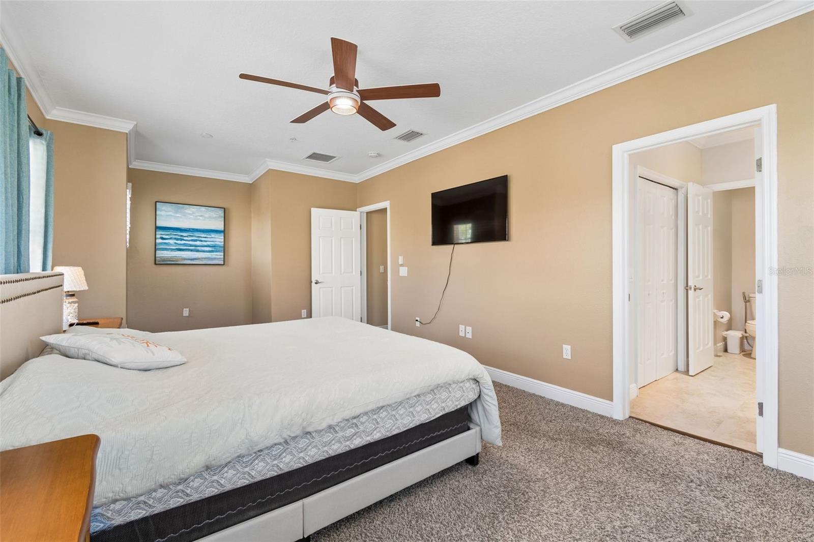 650 SIREN WIND LN, CLEARWATER, FL, 33756