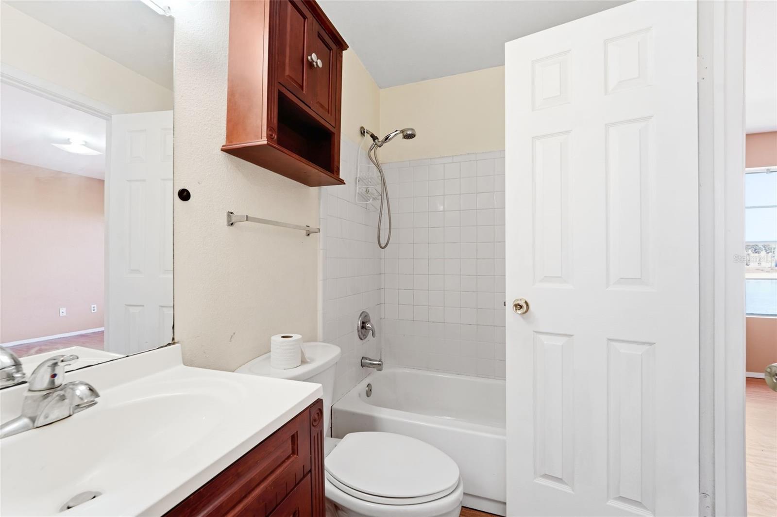 1400 GANDY BLVD N #411, ST PETERSBURG, FL, 33702