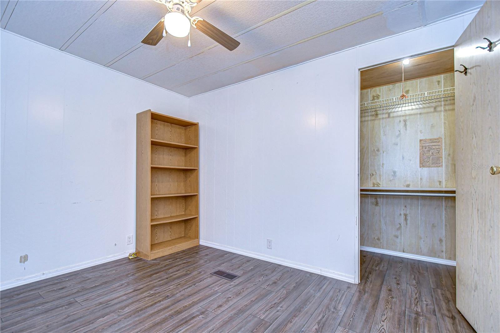 38725 VULCAN CIR, ZEPHYRHILLS, FL, 33542