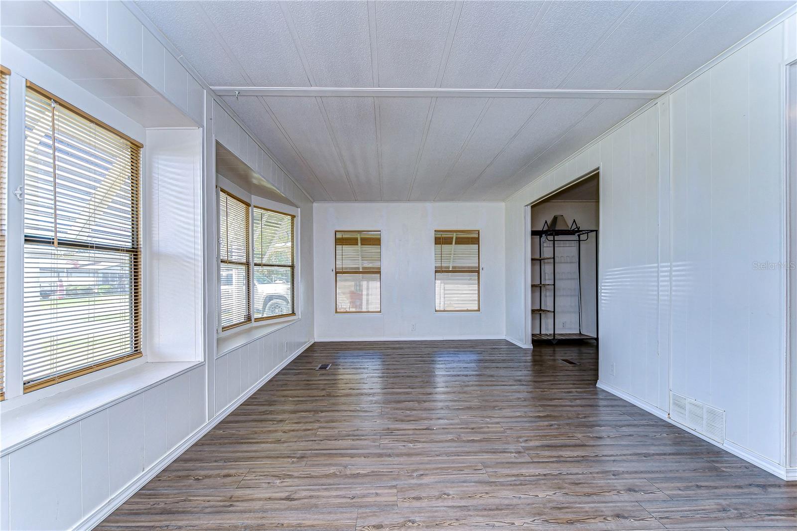 38725 VULCAN CIR, ZEPHYRHILLS, FL, 33542