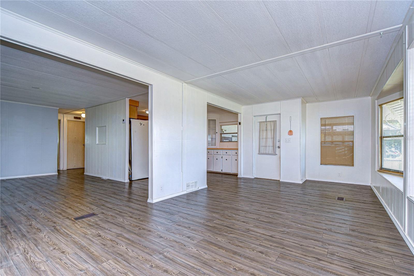 38725 VULCAN CIR, ZEPHYRHILLS, FL, 33542