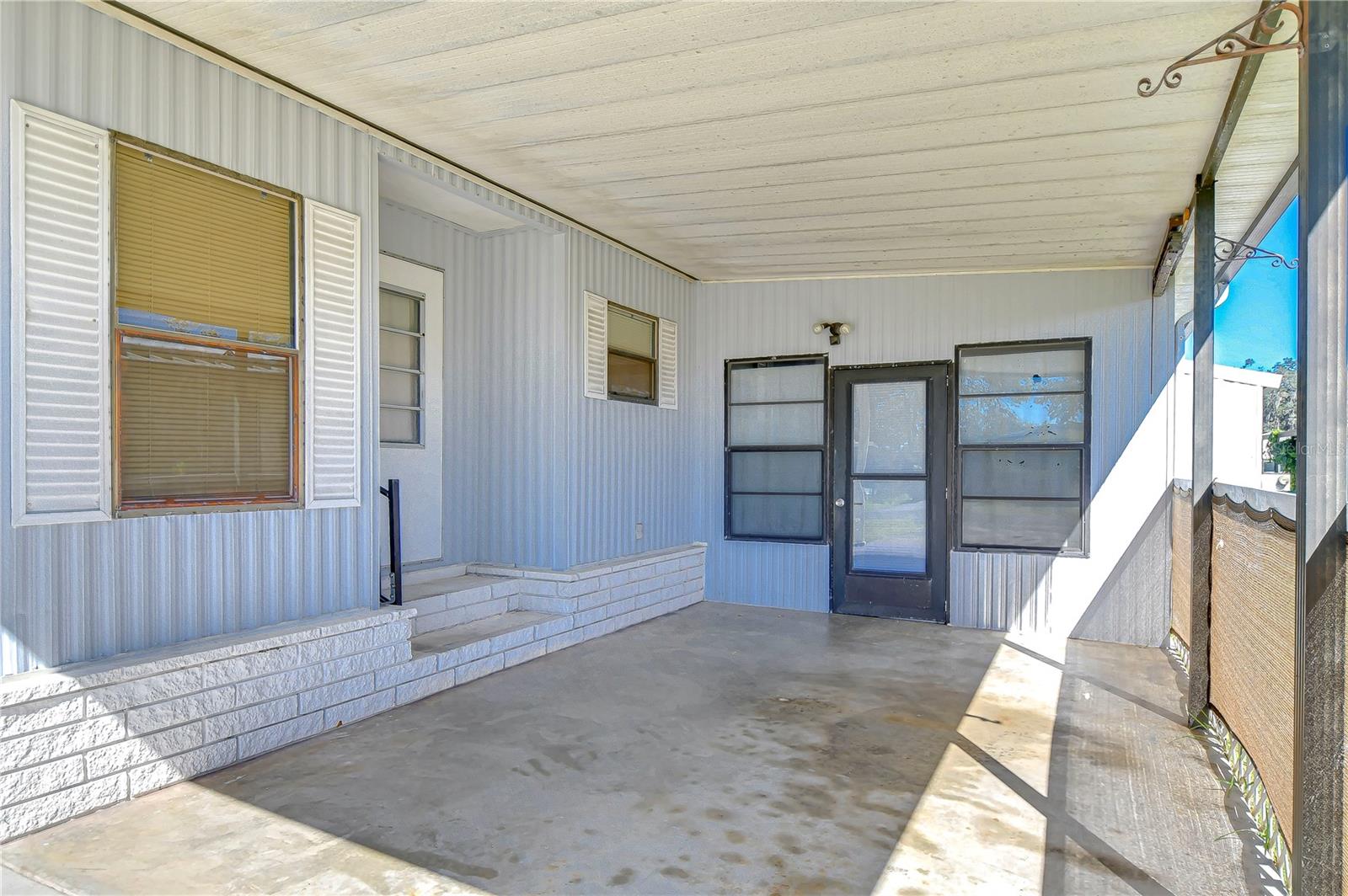 38725 VULCAN CIR, ZEPHYRHILLS, FL, 33542