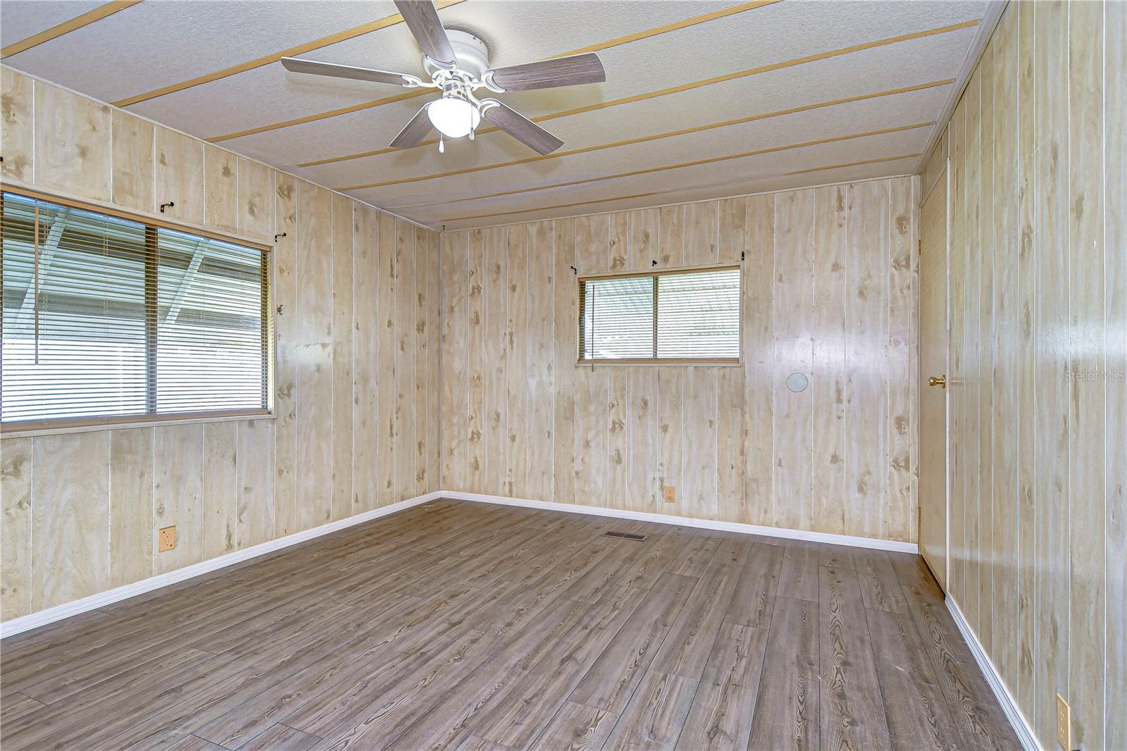 38725 VULCAN CIR, ZEPHYRHILLS, FL, 33542