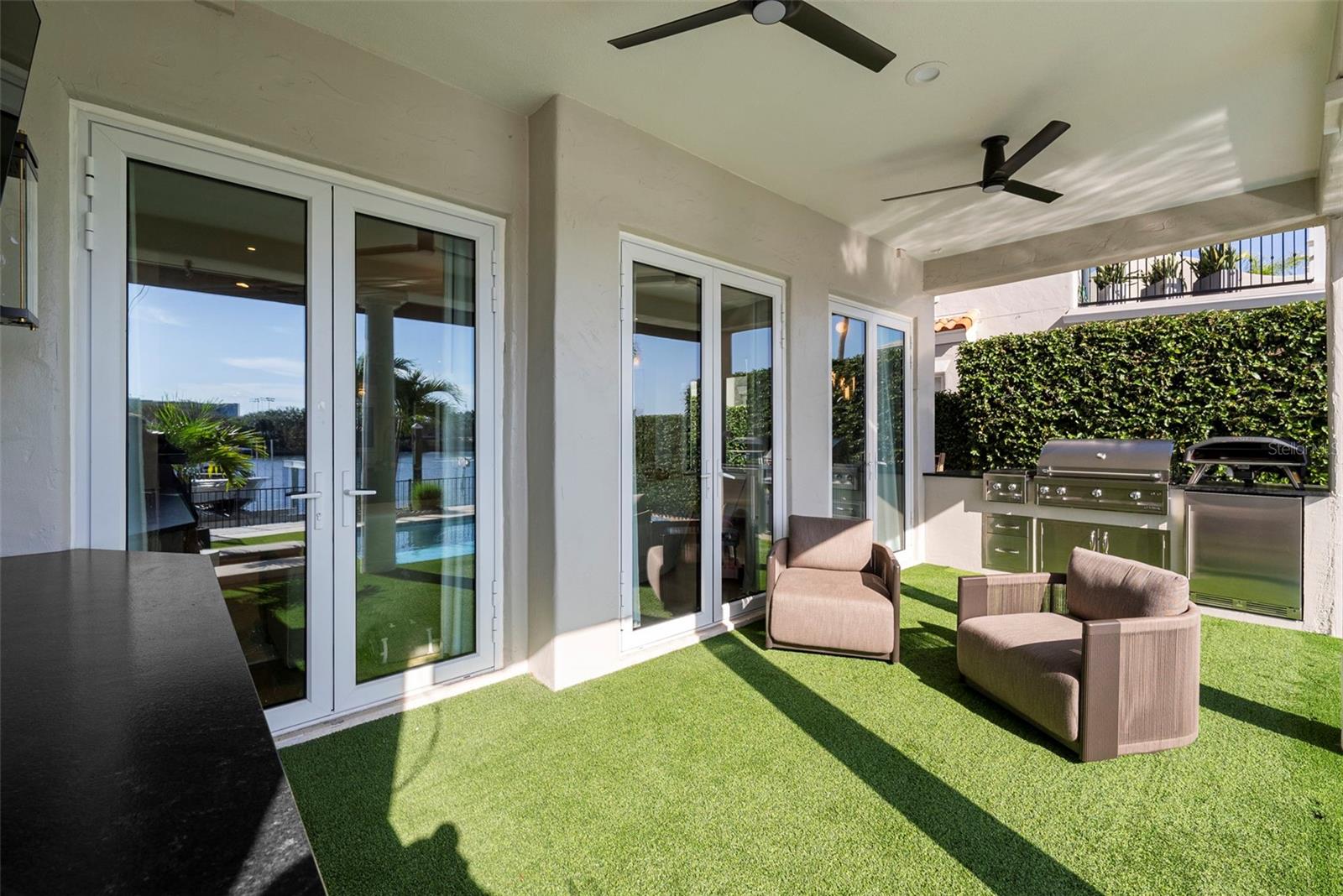 1123 ABBEYS WAY, TAMPA, FL, 33602