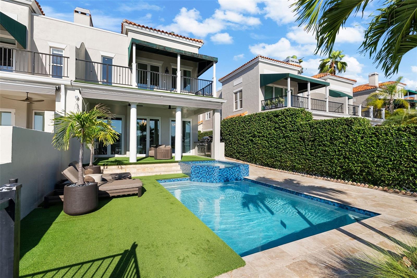 1123 ABBEYS WAY, TAMPA, FL, 33602