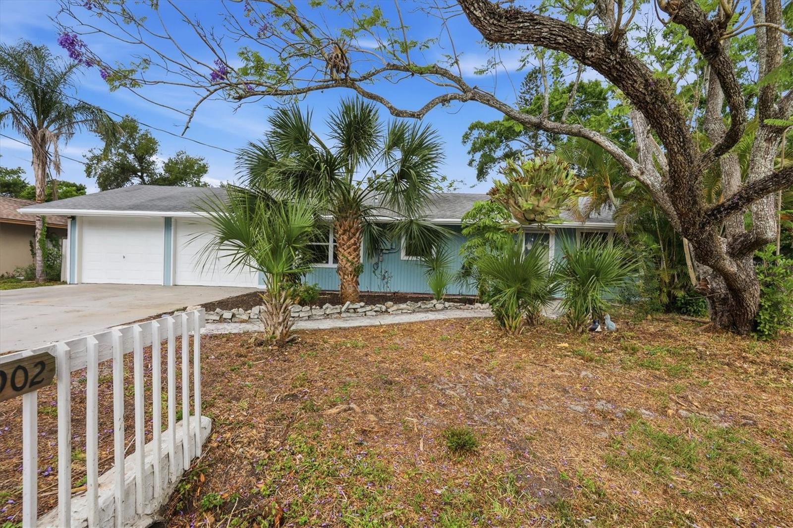 902 37TH ST W, BRADENTON, FL, 34205