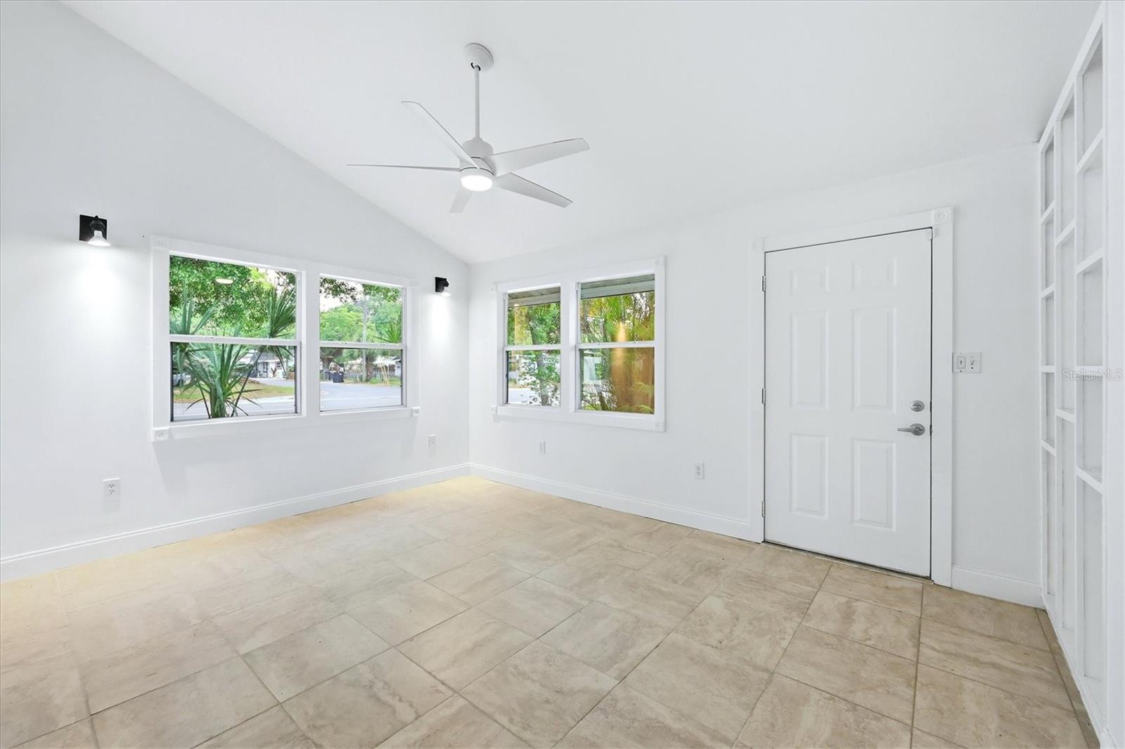 902 37TH ST W, BRADENTON, FL, 34205
