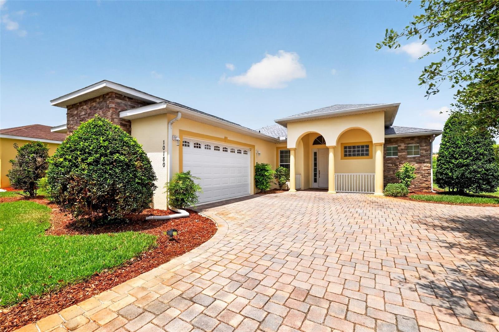 10180 LAKE MIONA WAY, OXFORD, FL, 34484