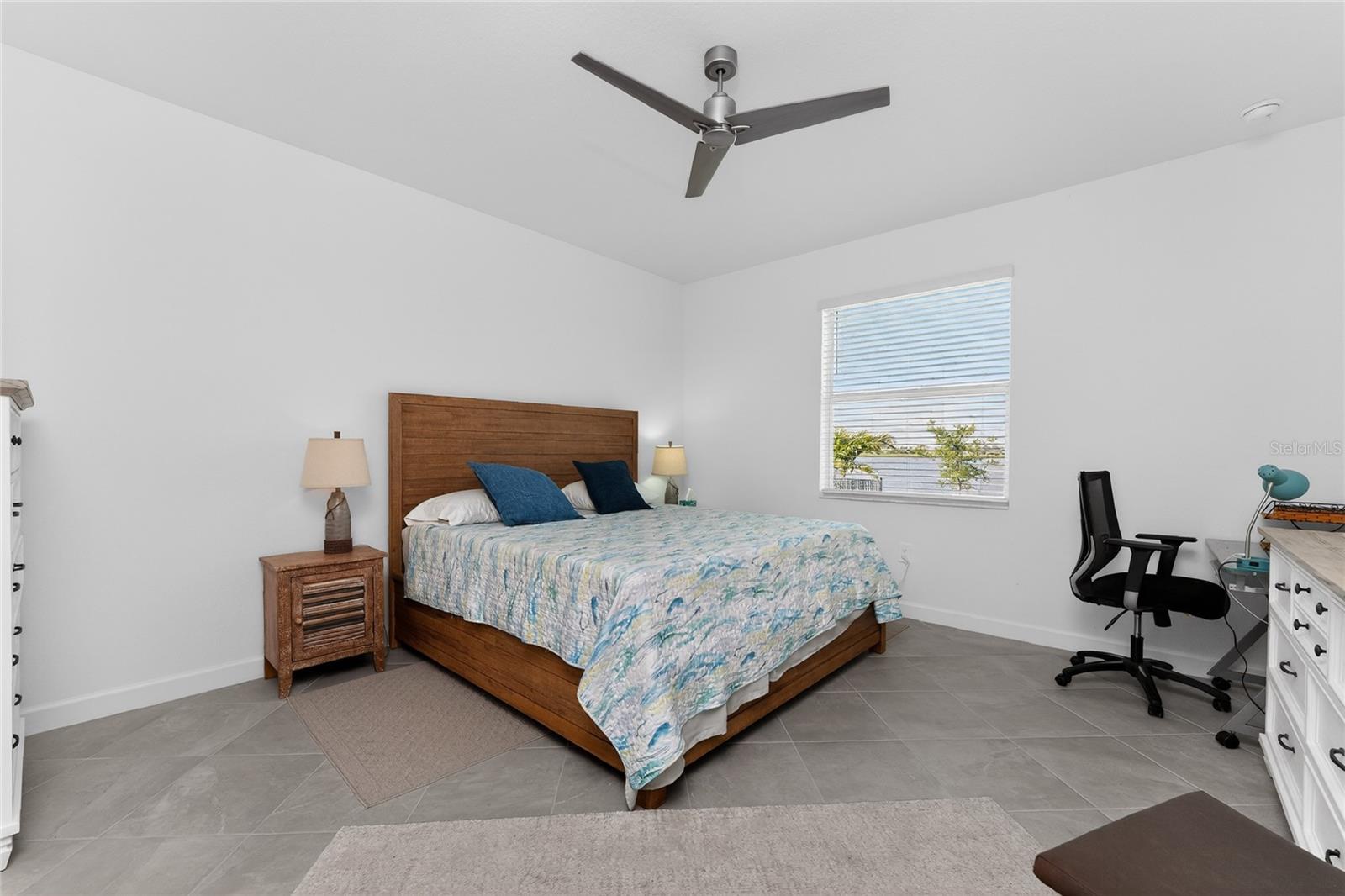 8322 SHORE LAKE DR, ENGLEWOOD, FL, 34224