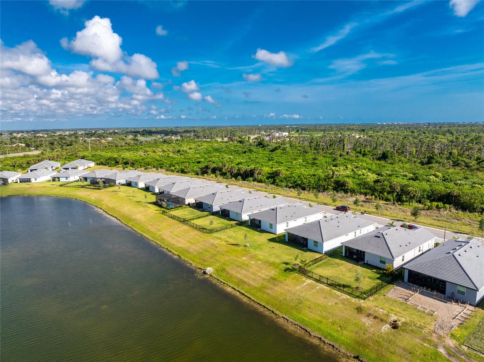 8322 SHORE LAKE DR, ENGLEWOOD, FL, 34224