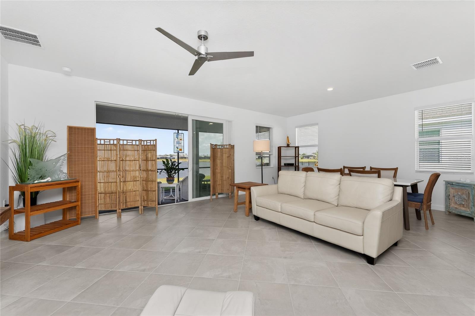 8322 SHORE LAKE DR, ENGLEWOOD, FL, 34224