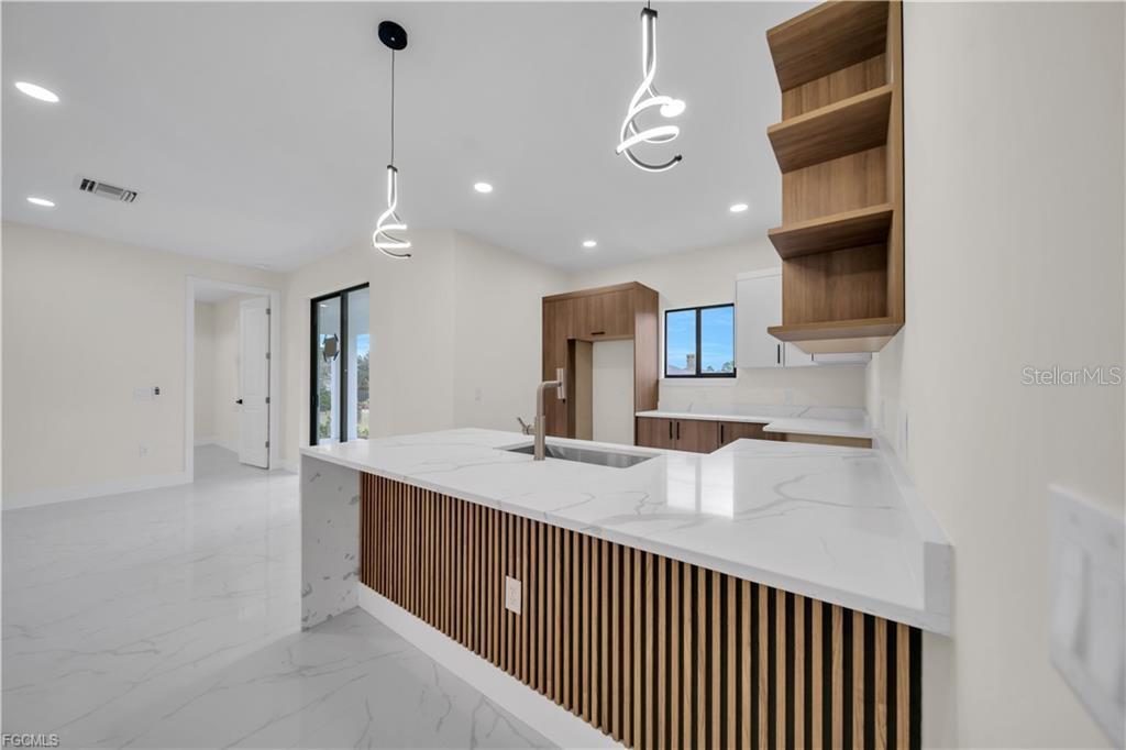 2901 VILLA AVE S, LEHIGH ACRES, FL, 33976